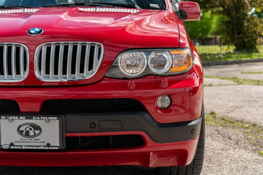 Детали экстерьера BMW X5 4.8is (E53) 2004 года  (NA) (фото 15 из 104)